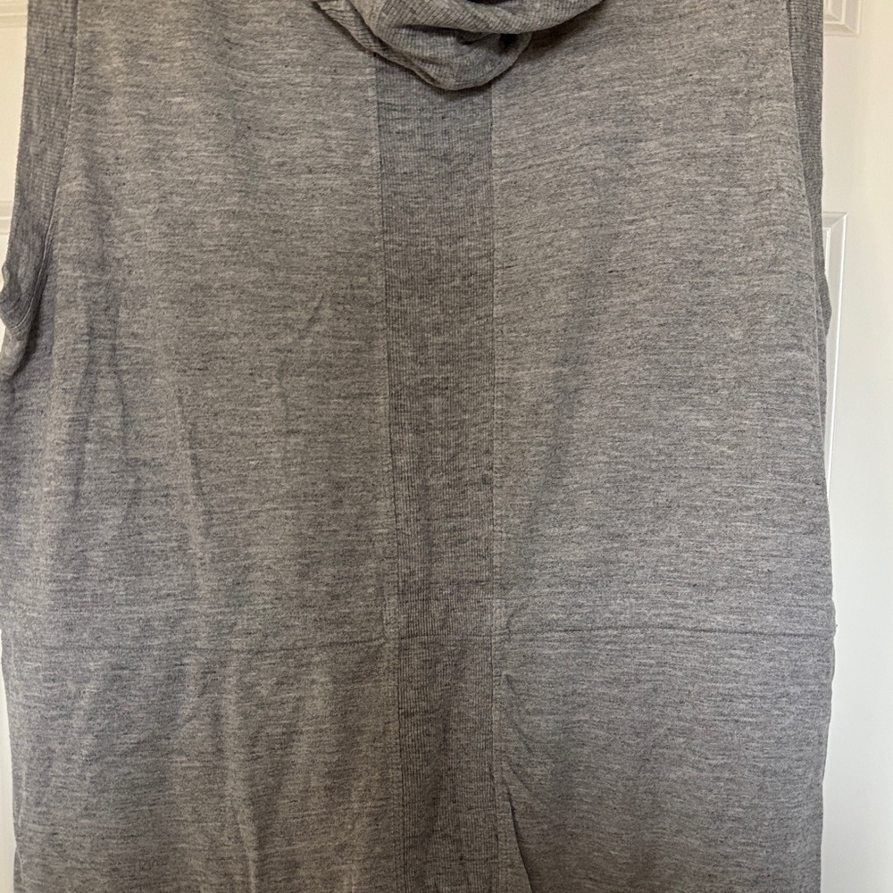 Athleta Heather Gray Knit Top - Picture 9 of 10